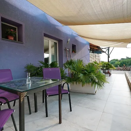 Apartament Le Cave Di Fontane Bianche