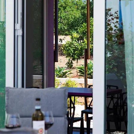 Le Cave Di Fontane Bianche * Кассибиле