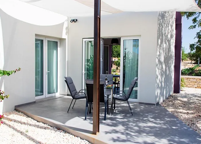 Le Cave Di Fontane Bianche